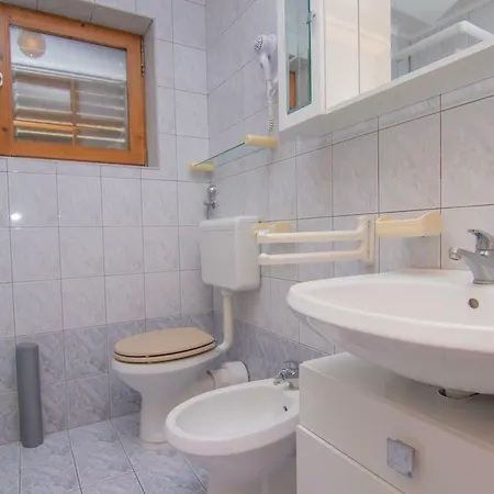 Kalinic Quarto em Acomodações Particulares Njivice