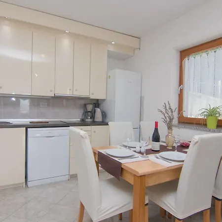 Kwatera prywatna Kalinic Nijvice